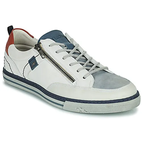 Fluchos  QUEBEC  men's Shoes (Trainers) in White