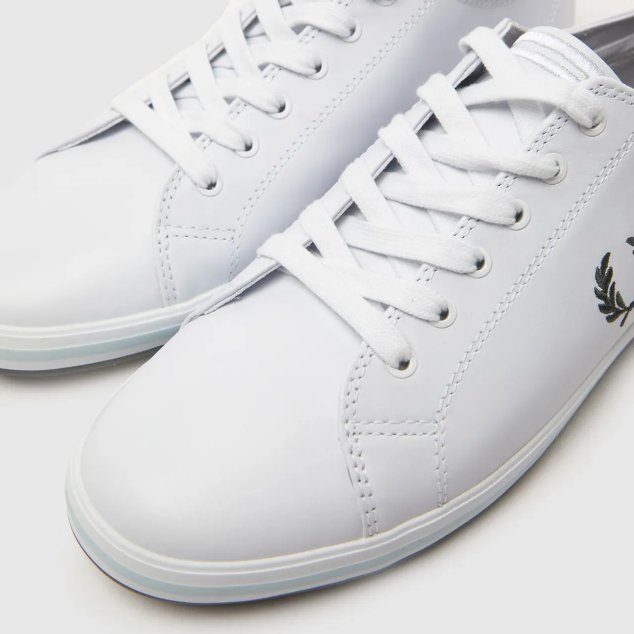 Fred Perry Kingston Leather Trainers In White & Green