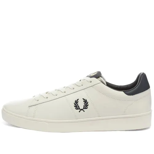 Fred Perry , Leather Tennis Shoes with Embroidered Laurel Crown ,White male, Sizes: