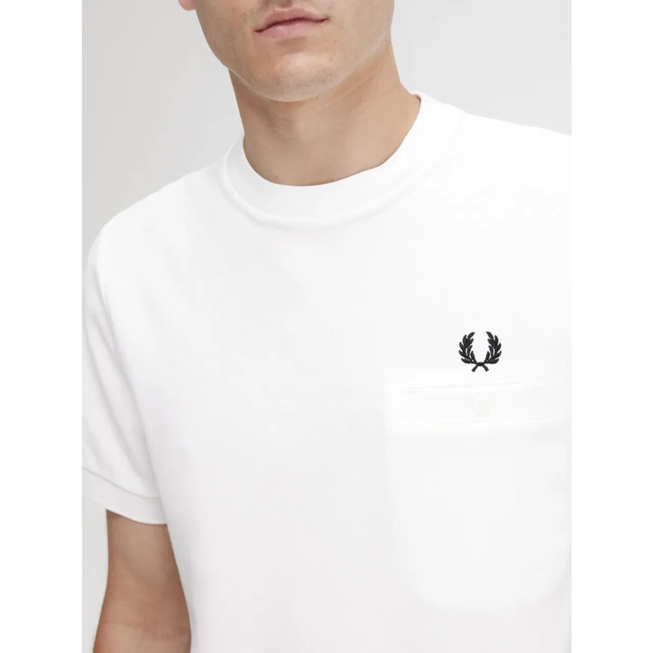 Fred Perry , T-Shirts ,White male, Sizes: