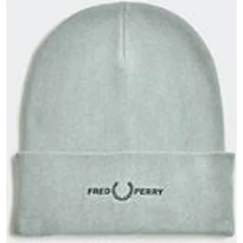 Fred Perry Unisex Graphic Beanie in Limestone / Black