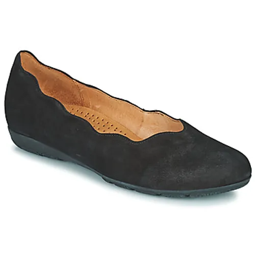 Gabor  8416617  women's Shoes (Pumps / Ballerinas) in Black
