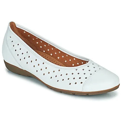 Gabor  8416921  women's Shoes (Pumps / Ballerinas) in White