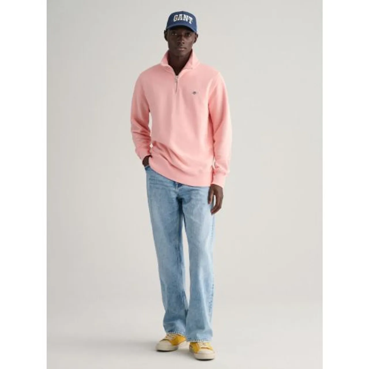 GANT Mens Bubblegum Pink Regular Fit Shield Logo Half Zip Sweatshirt