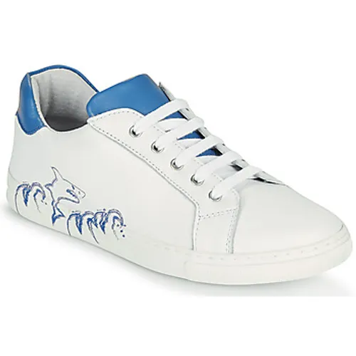 GBB  KARAKO  boys's Children's Shoes (Trainers) in White