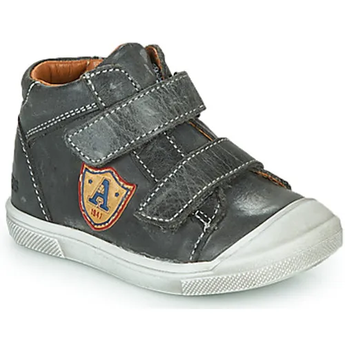 GBB  LAUREL  boys's Children's Shoes (High-top Trainers) in Grey