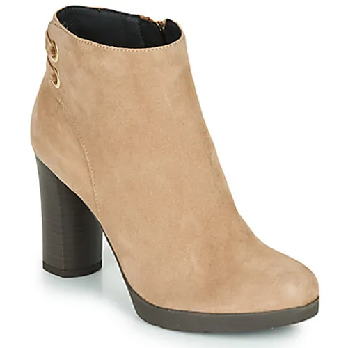 Geox  ANYLLA HIGH  women's Low Ankle Boots in Beige