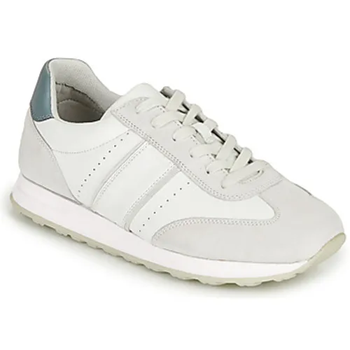 Geox  U FIDENZA B  men's Shoes (Trainers) in White