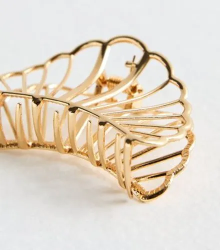 Gold Metal Shell Hair Claw Clip New Look