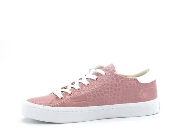 GUESS Women's Esther Lace-Up Shoes
