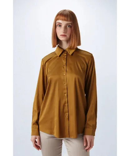 Gusto Womens Satin Shirt in Olive