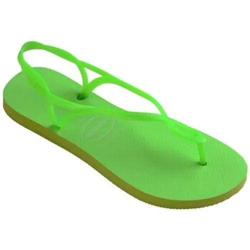 Havaianas  LUNA NEON  women's Flip flops / Sandals (Shoes) in Green