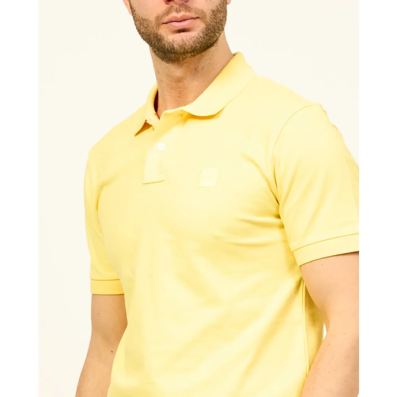 Hugo Boss , T-Shirts ,Yellow male, Sizes: