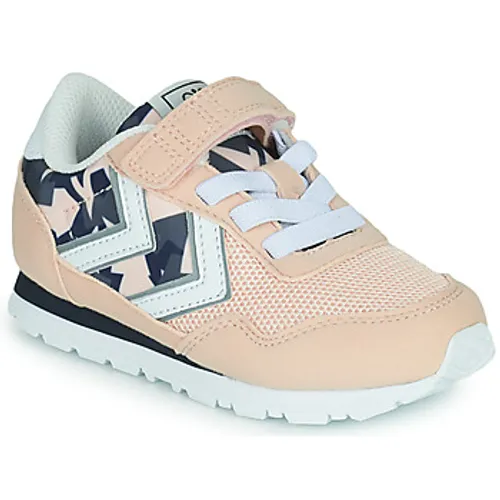 hummel  -  girls's Children's Shoes (Trainers) in Pink