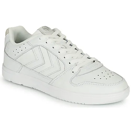 hummel  POWER PLAY  men's Shoes (Trainers) in White