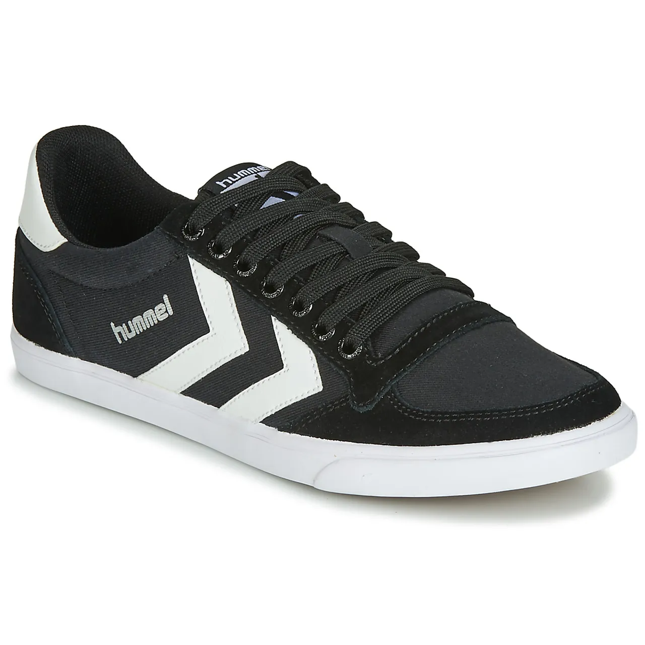 hummel  SLIMMER STADIL LOW  women's Shoes (Trainers) in Black
