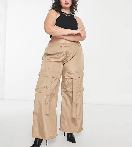 I Saw It First Plus nylon wide leg cargo trousers in beige-Pink