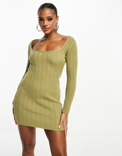 I Saw It First scoop neck bodycon mini dress in green