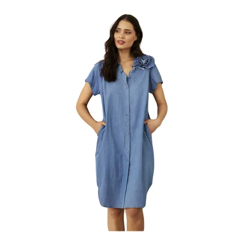 IN Front , Denim Dress with Rose Detail ,Blue female, Sizes: