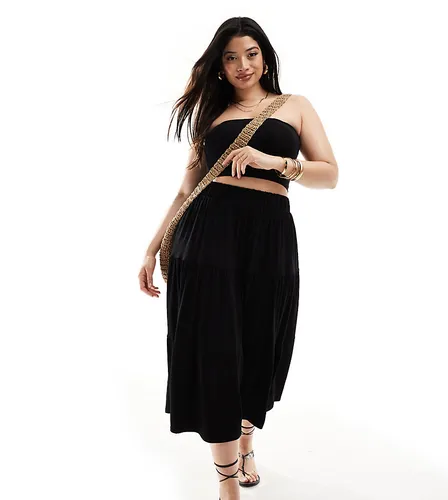 In The Style Plus tiered midaxi skirt in black-White