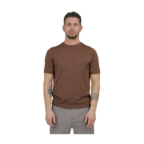 Irish Crone , Crew Neck T-shirt ,Brown male, Sizes: