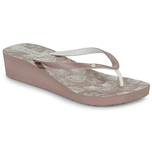 Isotoner  94181  women's Flip flops / Sandals (Shoes) in Brown