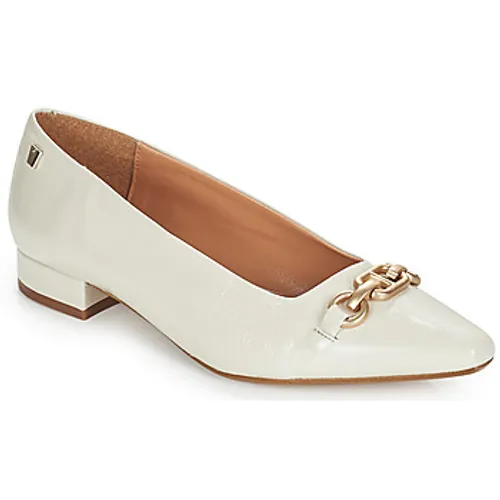 JB Martin  VOLONTAIRE  women's Court Shoes in White