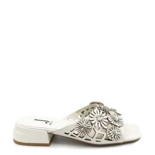 Jeannot , Flat Leather Sandal with Flower Appliques ,Gray female, Sizes: