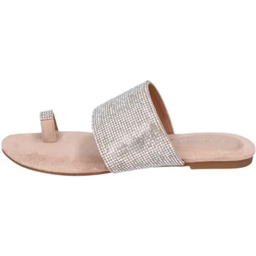 Jeffrey Campbell  BC209  women's Sandals in Pink