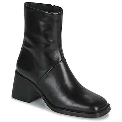 Jonak  DIOUMA  women's Mid Boots in Black