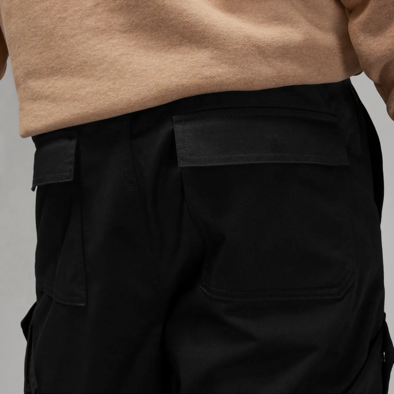 Jordan Essentials Men's Chicago Trousers - Black - Polyester