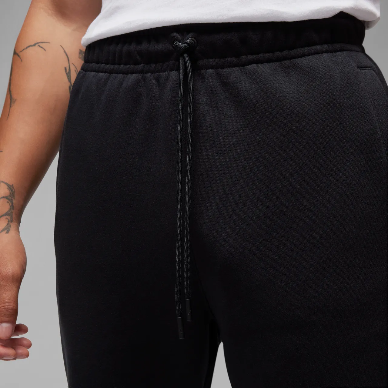 Jordan Essentials Men's Fleece Baseline Trousers - Black - Cotton