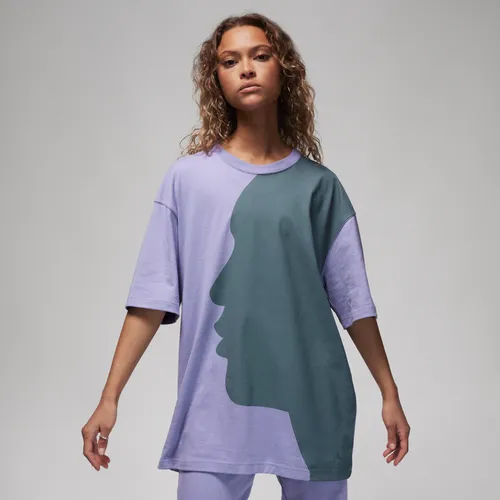 Jordan Women's Oversized Graphic T-Shirt - Purple - Cotton