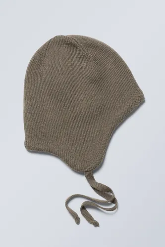 Knitted Bonnet Trapper Hat - Beige