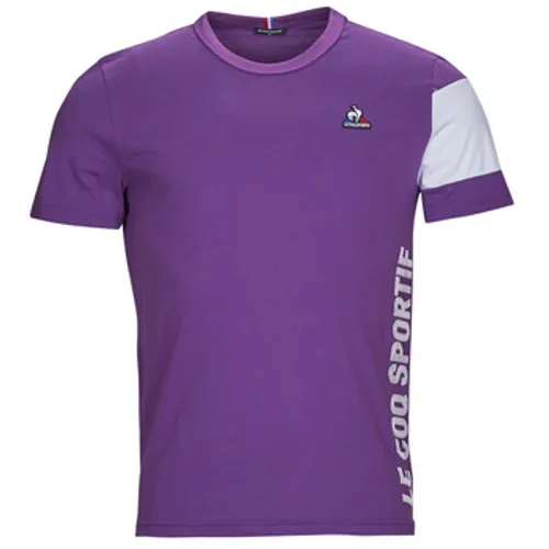 Le Coq Sportif  BAT Tee SS N°2 M  men's T shirt in Purple