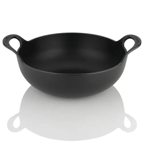 Le Creuset Signature Cast Iron Balti Dish - 24cm - Satin Black