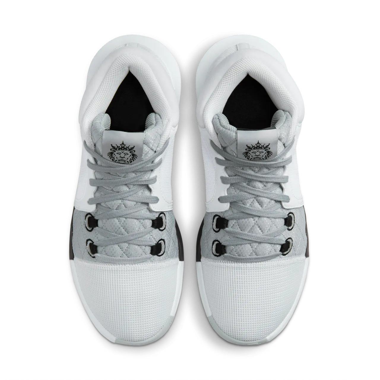 LeBron Witness 8 Basketball Shoes - White