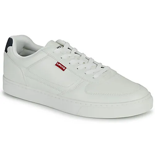Levis  LIAM  men's Shoes (Trainers) in White