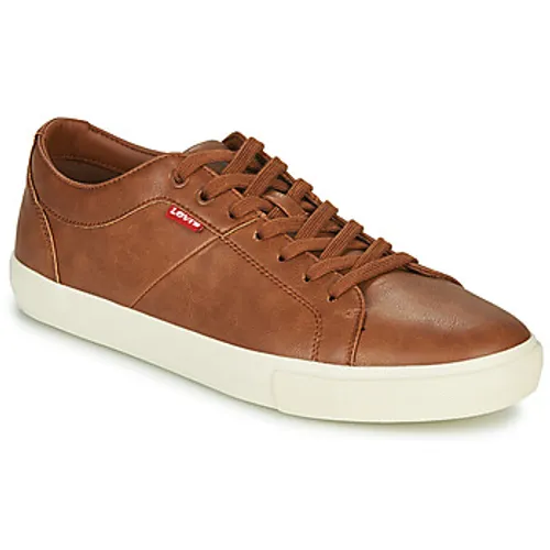 Levis  WOODWARD  men's Shoes (Trainers) in Brown