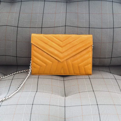 L’Intervalle Women's Marigo Perfect Leather Bag