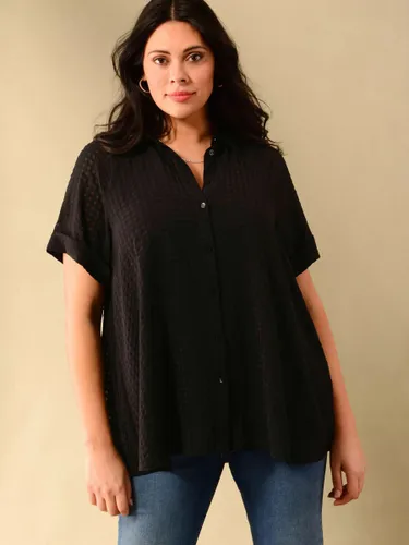 Live Unlimited Curve Gingham Short Sleeve Shirt, Black - Black - Female
