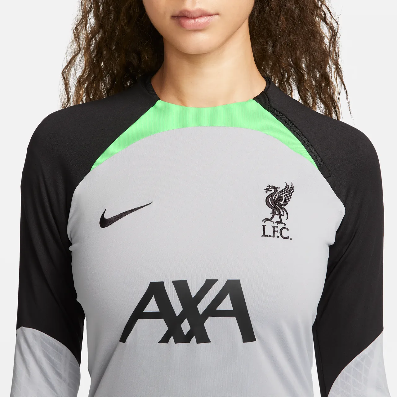 Liverpool F.C. Strike Women's Nike Dri-FIT Crew-Neck Football Drill Top - Grey - Polyester