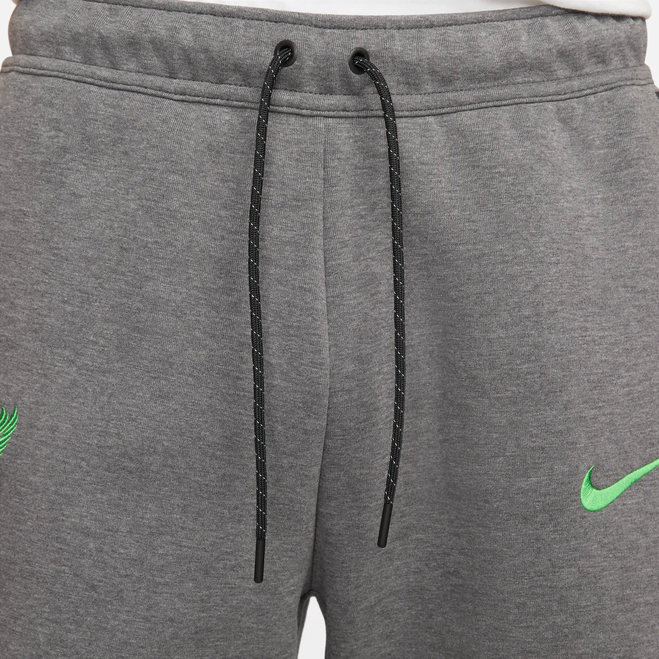 Liverpool F.C. Tech Fleece Men's Nike Joggers - Grey - Cotton