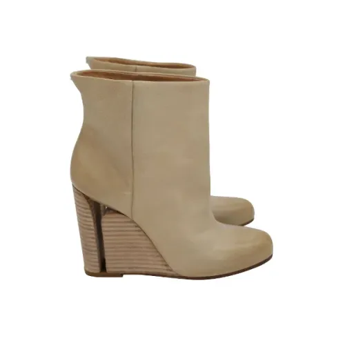 Maison Margiela , Beige Leather Wedge Boots ,Beige female, Sizes:
