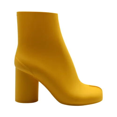 Maison Margiela , Rubber Tabi Boots, Edgy Closure ,Yellow female, Sizes: