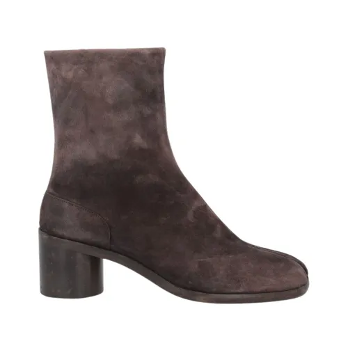 Maison Margiela , Tabi Ankle Boots in Suede Leather ,Brown male, Sizes: