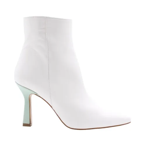 March23 , Heeled Boots ,White female, Sizes: