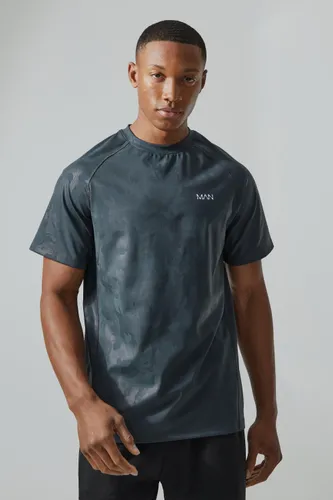 Men's Man Active Core Fit Camo T-Shirt - Green - S, Green
