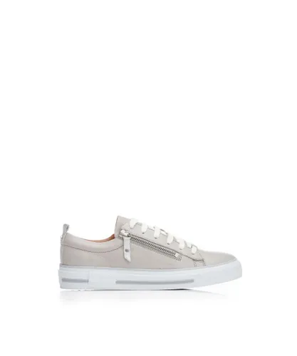 Moda in Pelle Womens 'Filicia' Light Grey Leather Trainers