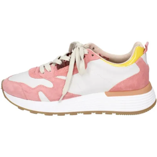 Moma  BC795 3AS401-CR11  women's Trainers in Pink